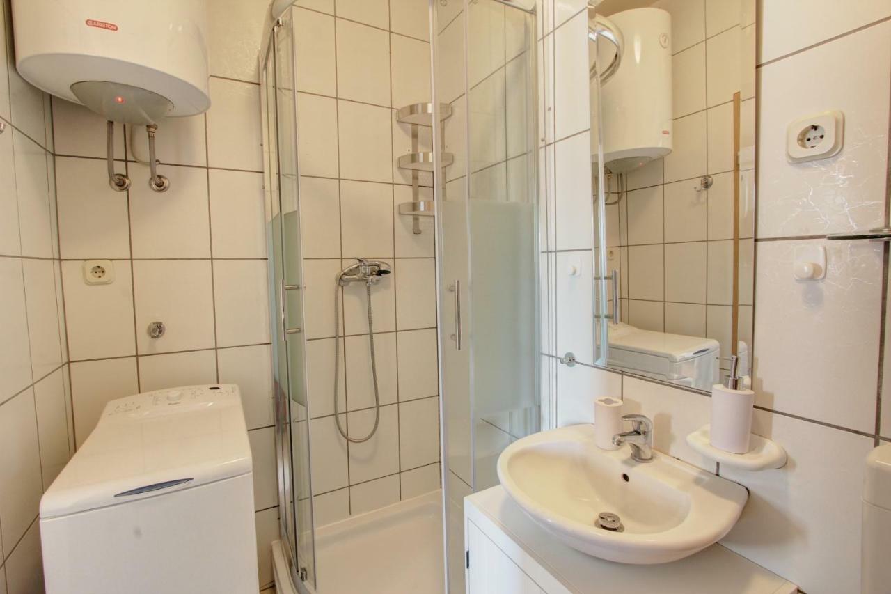 Apartman Пула Екстериор снимка
